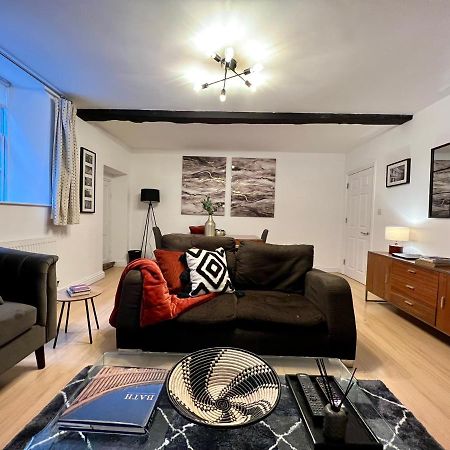 Superbly Located 2 Bedroom Luxury Apartment Bath Zewnętrze zdjęcie